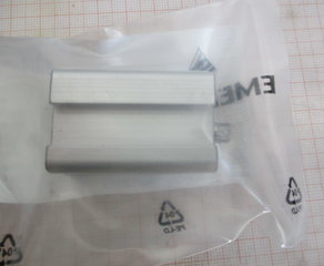 Цилиндр
Kurzhubzylinder, Serie KHZ
KHZ-DA-012-0010-M Aventics (brand of Emerson)